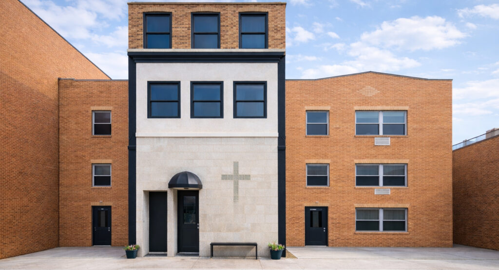 1662 Broadway Brooklyn NY 11207